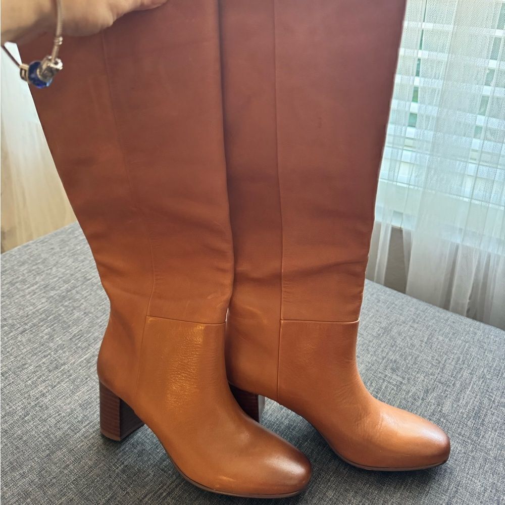 J. CREW Tall Slouch Leather Willa Boots in Burnished Sand Size 6 - Picture 5 of 15